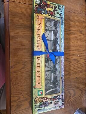 Kurt Adler 10 Old Fashioned Street Lights Santas World 4.5" Christmas Works (A)
